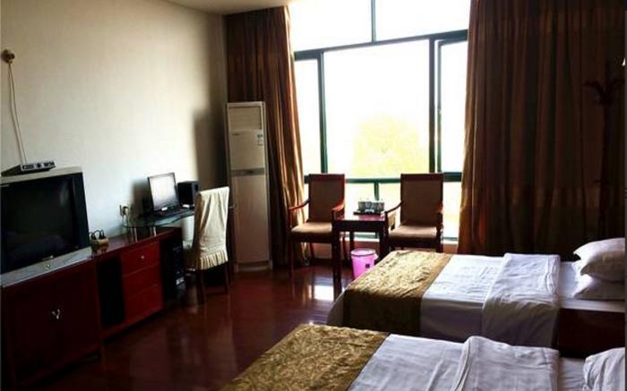 GreenTree Inn Shangrao Qianshan hekou old town Xinjiang longting shell hotel