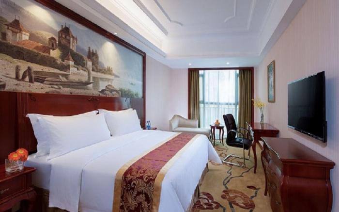 Vienna International Hotel Heyuan Agile Garden