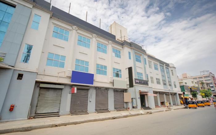 Hotel O Everest Hotel