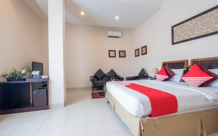 OYO 424 Asia Hotel