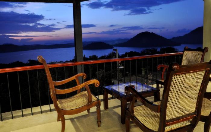 Giritale hotel