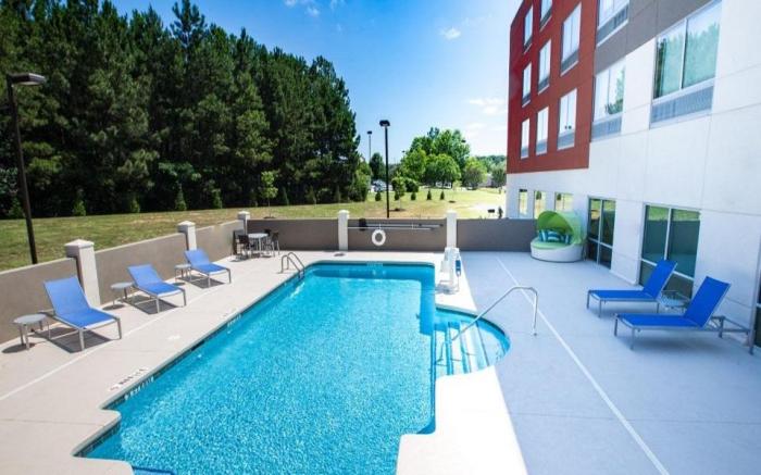 Holiday Inn Express & Suites Greenville S - Piedmont By IHG