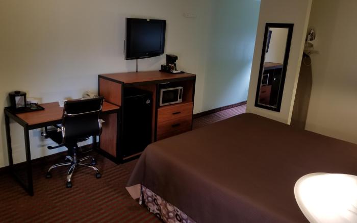 All Seasons Inn & Suites - Bourne