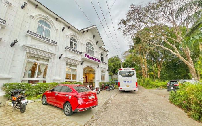 Lavender Resort