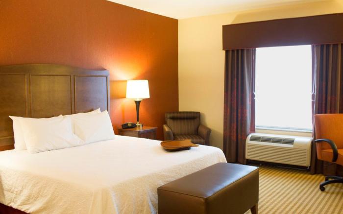Hampton Inn & Suites Harrisburg/North