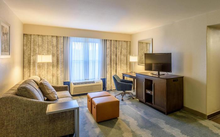 Hampton Inn and Suites Jackson Downtown Coliseum
