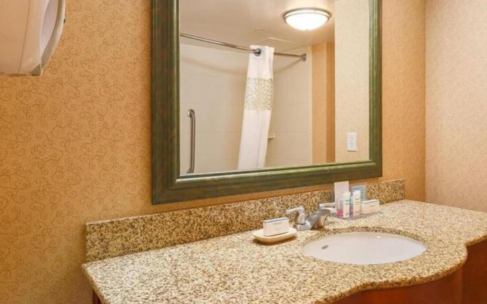 Hampton Inn & Suites Poughkeepsie