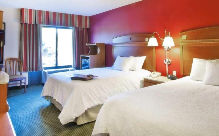 Hampton Inn and Suites Wilmington Wrightsville Beach