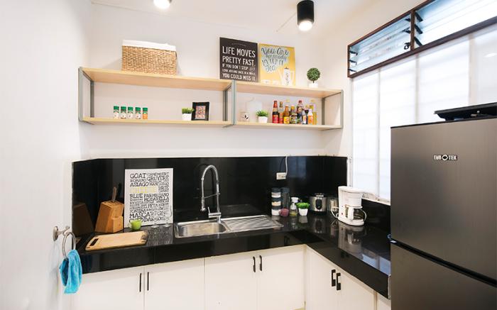 Private Room 11 -  Poblacion Makati House