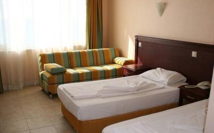 Acropol Beach Hotel