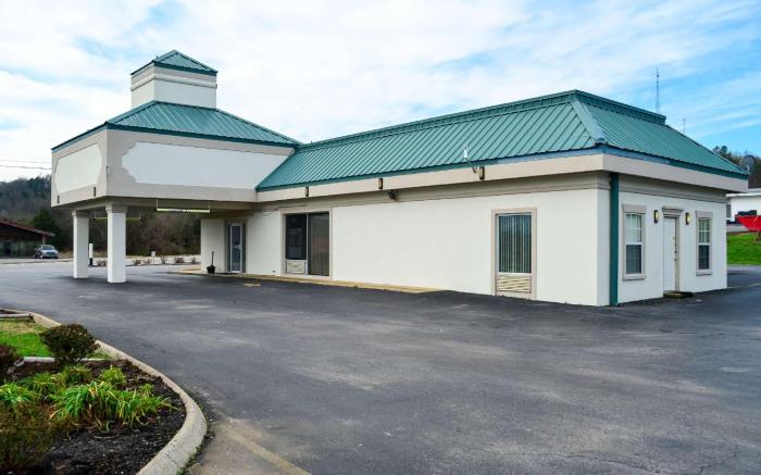 Motel 6 Pulaski, TN