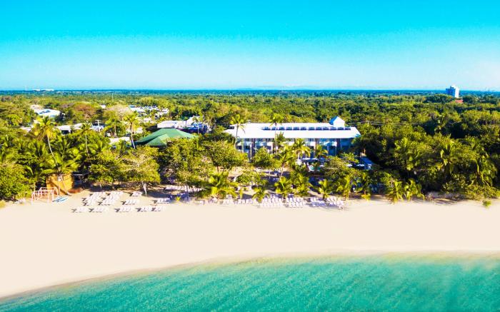 Emotions by Hodelpa Juan Dolio