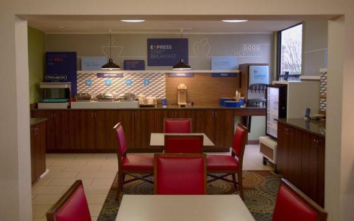 Holiday Inn Express Anderson I-85 - Exit 27- Highway 81 By IHG