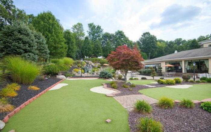 HOLIDAY INN EXPRESS HOTEL & SUITES SHARON-HERMITAGE By IHG