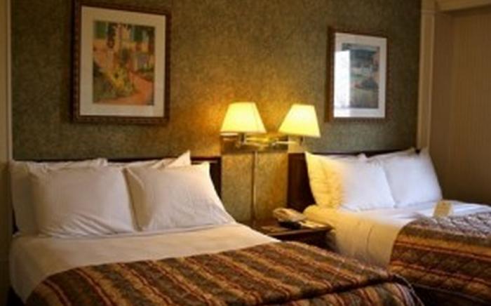 THE GRAND SUMMIT HOTEL