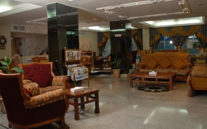 Al Bustan Flats