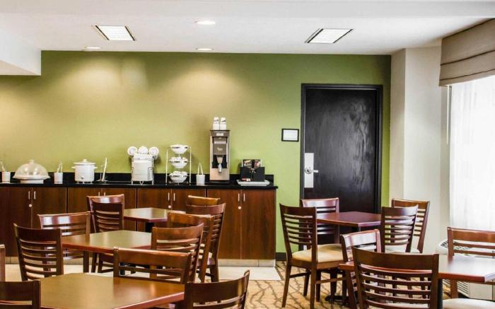 Sleep Inn & Suites