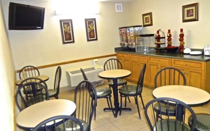 Comfort Inn & Suites