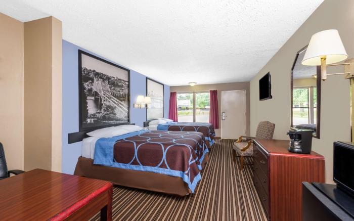 Super 8 By Wyndham Gadsden Al