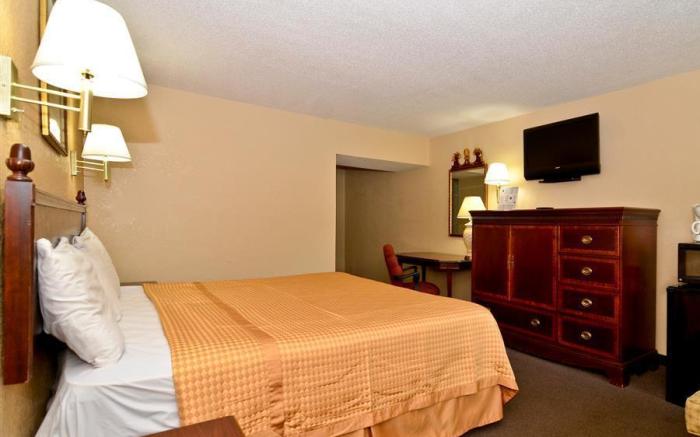 Americas Best Value Inn Smithfield