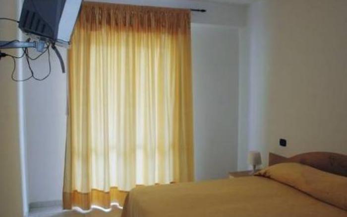 Hotel Diamond Residence