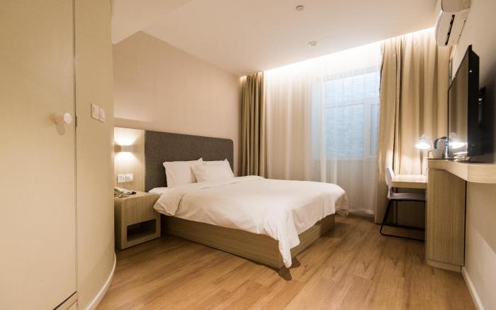 Hanting Hotel Xining Railway Station Qiyi Road