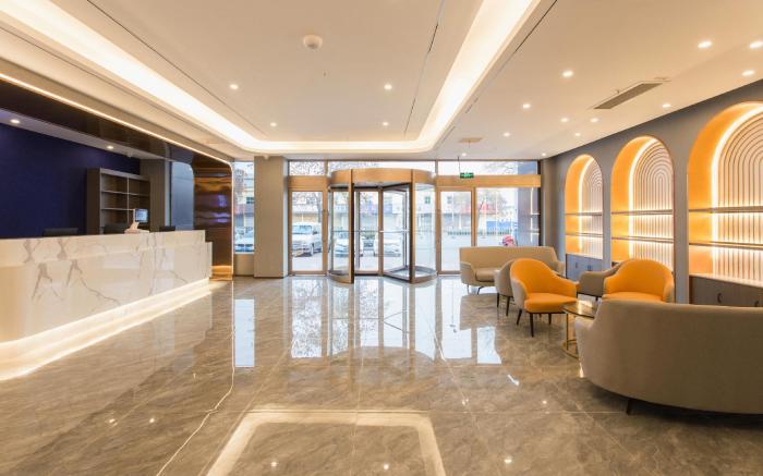 Starway Hotel Linyi Luozhuang Baoli Fortune Plaza