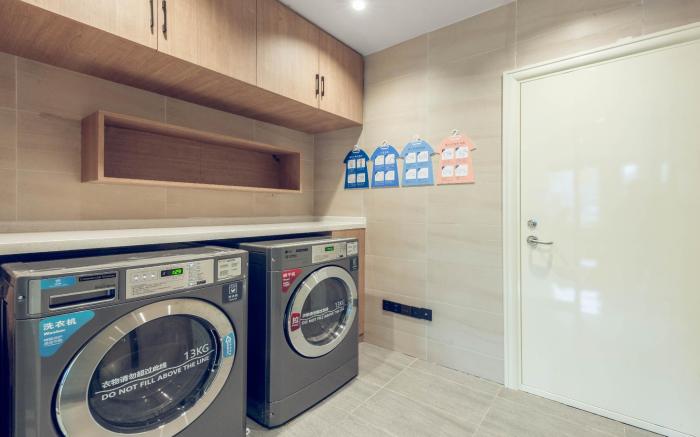 Hanting Premium Hotel Xi'ning Bayi Road Minhang Tower