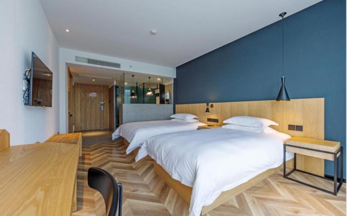 Starway Hotel Anji Avenue
