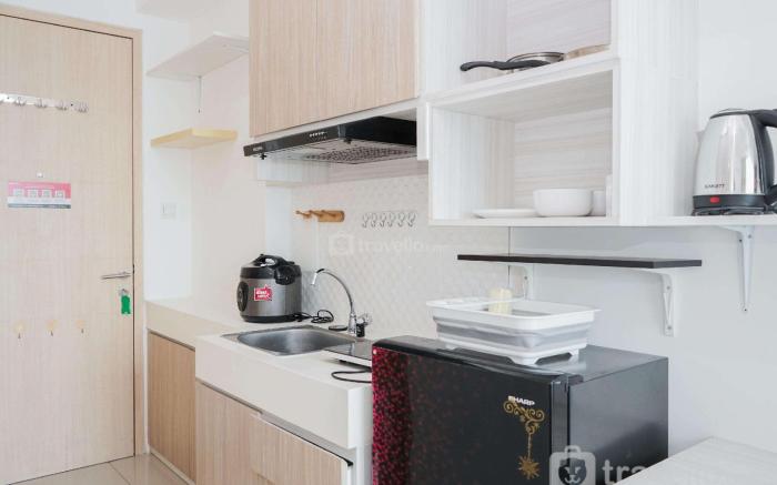 Cozy & Nice Studio Room Tree Park BSD By Travelio