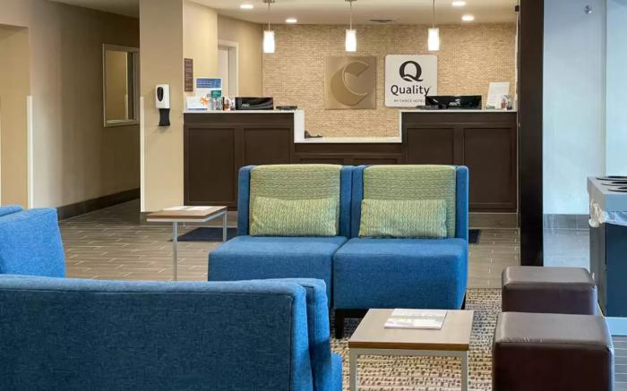 Comfort Inn & Suites Spring Lake - Fayetteville Near Fort Liberty