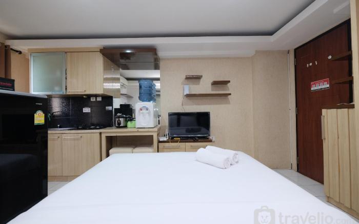 Cozy and Simply Studio Kebagusan City By Travelio