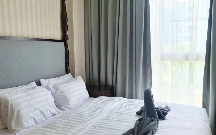 Grand florida Poolview-1BR-Step to jomtien beach