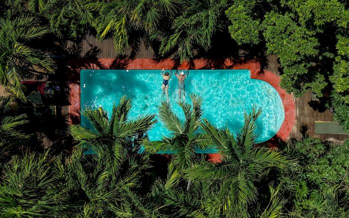 Nílu Puerto Escondido by Selina