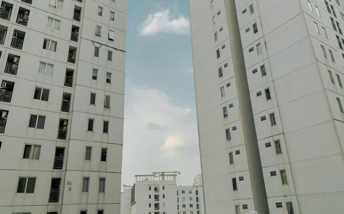 Comfort Studio Room at Bassura City By Travelio