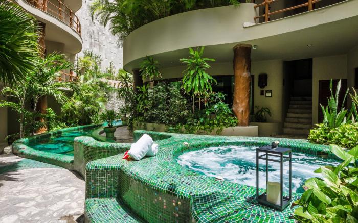 Maya Villa Condo Hotel