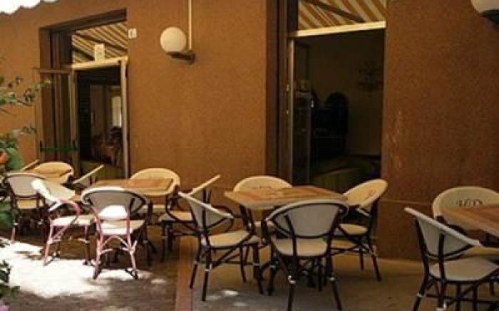 Hotel Diana
