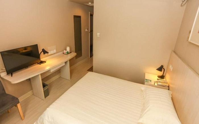 Jinjiang Inn Shenyang North Station
