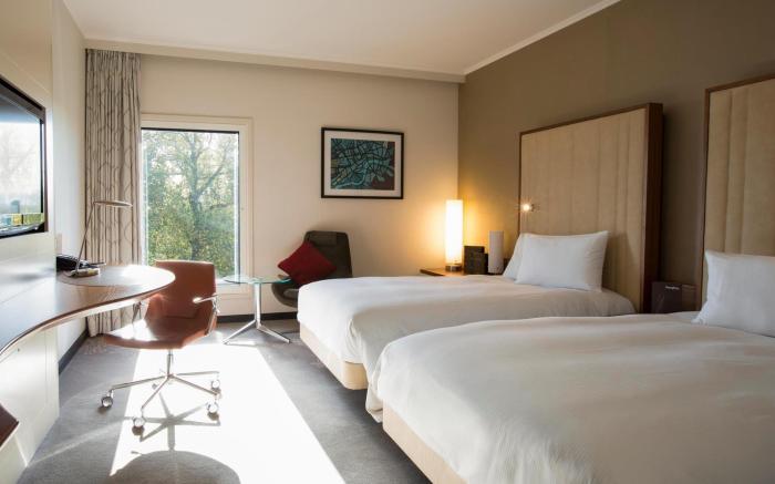 Hilton London Heathrow Airport Terminal 5