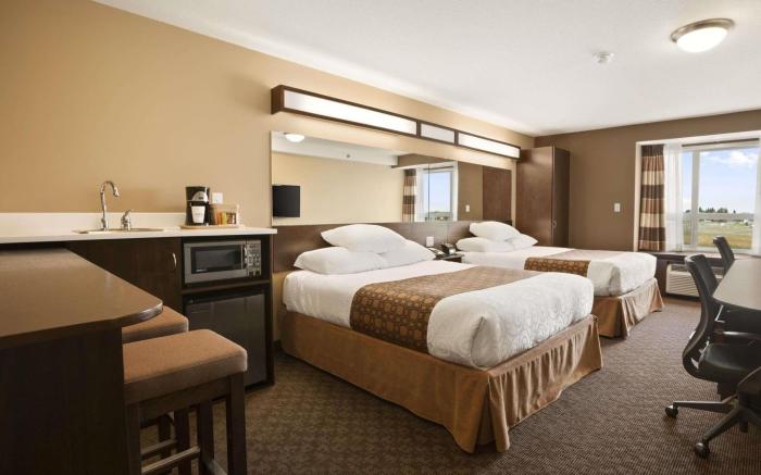 Microtel Inn & Suites by Wyndham Blackfalds Red Deer North