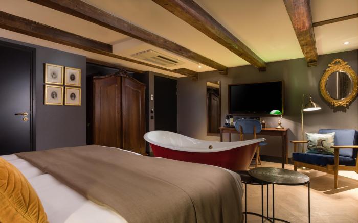 The Hendrick's Hotel