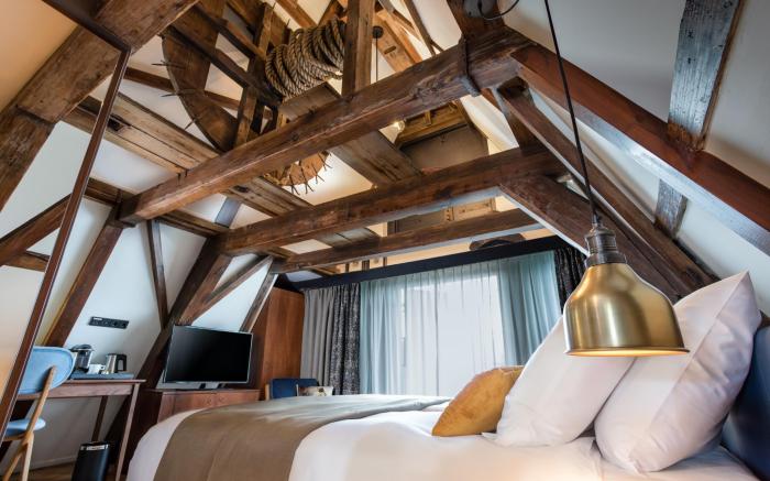 The Hendrick's Hotel