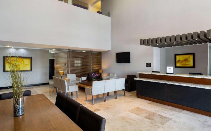 Doubletree Hotel By Hilton Queretaro