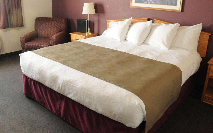 AmericInn by Wyndham Merrill