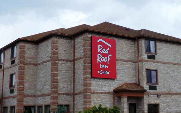 Red Roof Inn & Suites Detroit-Melvindale/ Dearborn
