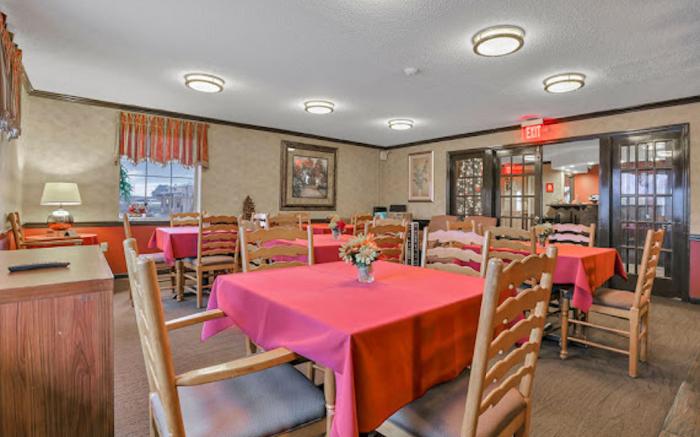 Red Roof Inn Uhrichsville