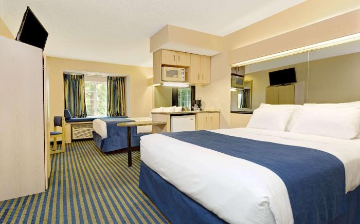 Microtel Inn & Suites by Wyndham Florence/Cincinnati Airport