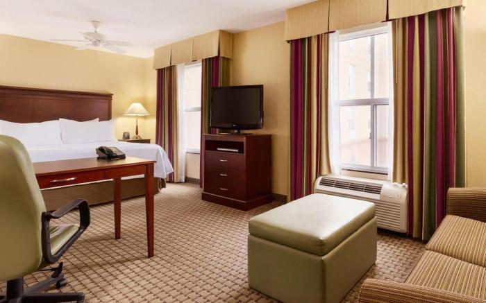 Homewood Suites by Hilton Cambridge-Waterloo, Ontario