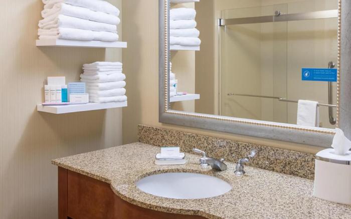 Hampton Inn & Suites Tilton