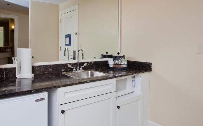 Hampton Inn & Suites Stamford